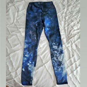 NWT Oraki Legging Size S